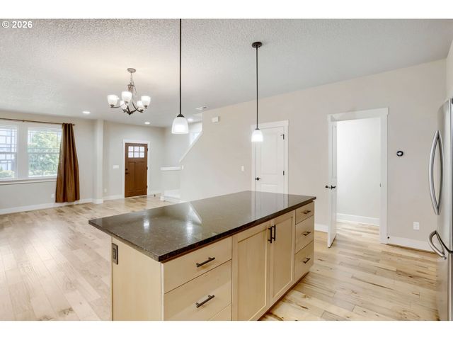 14948 Nw SHACKELFORD Rd, Portland, OR 97229