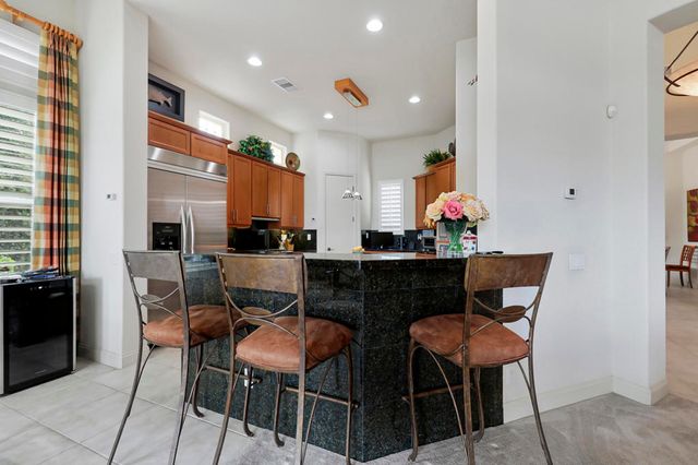 51350 Via Sorrento, La Quinta, CA 92253