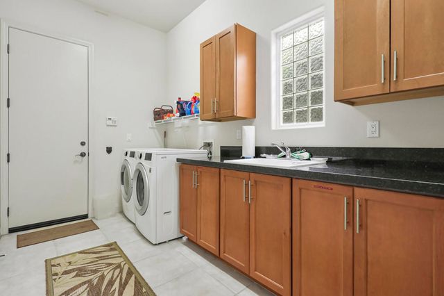 51350 Via Sorrento, La Quinta, CA 92253