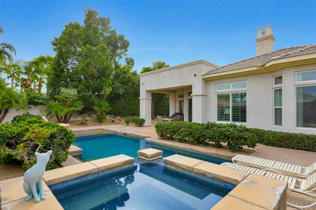 51350 Via Sorrento, La Quinta, CA 92253