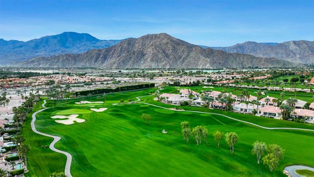 51350 Via Sorrento, La Quinta, CA 92253
