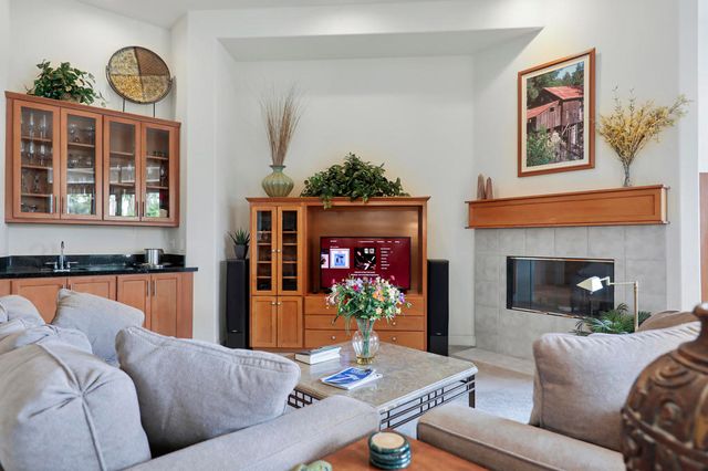 51350 Via Sorrento, La Quinta, CA 92253