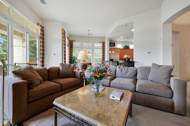 51350 Via Sorrento, La Quinta, CA 92253