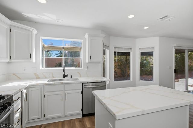 1034 Skysail Drive, Henderson, NV 89011