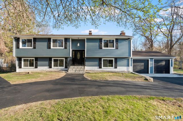 11 Lane Street, Shelton, CT 06484