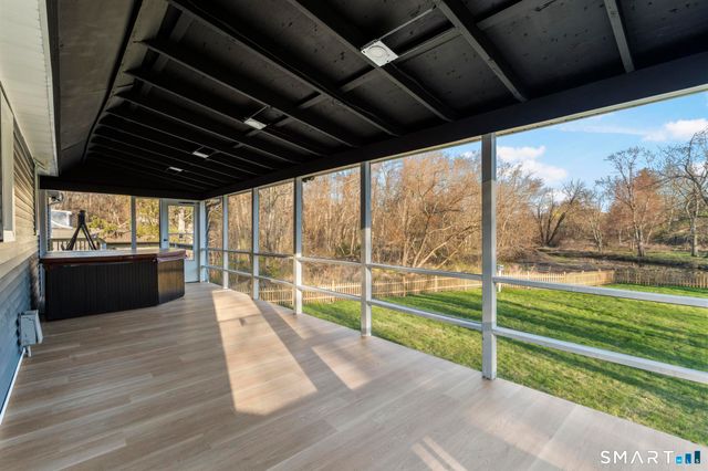 11 Lane Street, Shelton, CT 06484