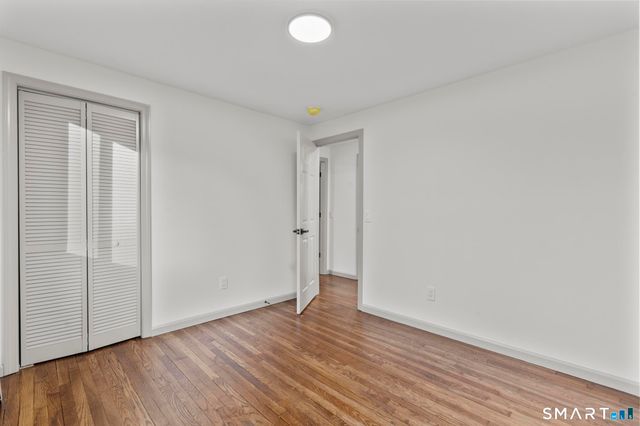 11 Lane Street, Shelton, CT 06484