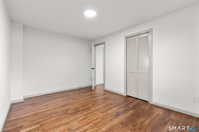 11 Lane Street, Shelton, CT 06484