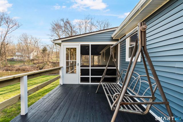 11 Lane Street, Shelton, CT 06484