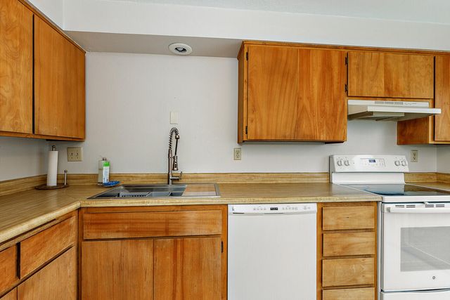 381 Glenn Street, Ashland, OR 97520