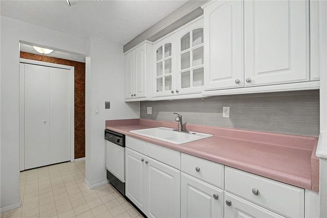 1110 Eagle Feather Circle C, West Carrollton, OH 45449