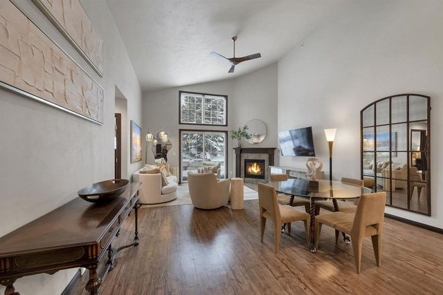 2580-3 BAY HARBOR CIRCLE, Green Bay, WI 54304