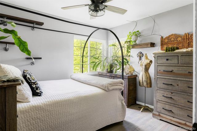 920 S Alcott Street, Denver, CO 80219