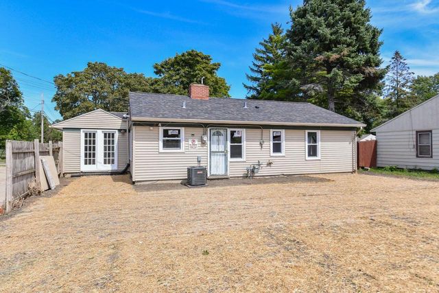 5811 W Thurston AVENUE, Milwaukee, WI 53218