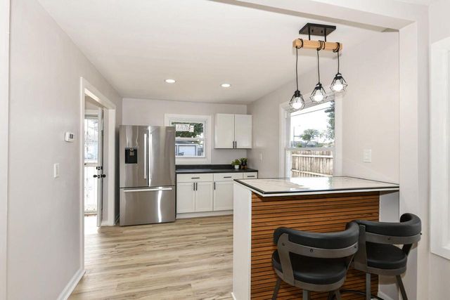 5811 W Thurston AVENUE, Milwaukee, WI 53218