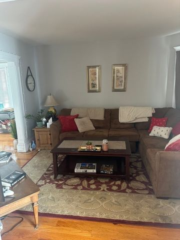 28 Marion 1, Belmont, MA 02478