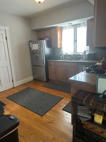 28 Marion 1, Belmont, MA 02478