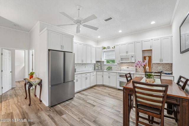 122 MACON Road, Palatka, FL 32177