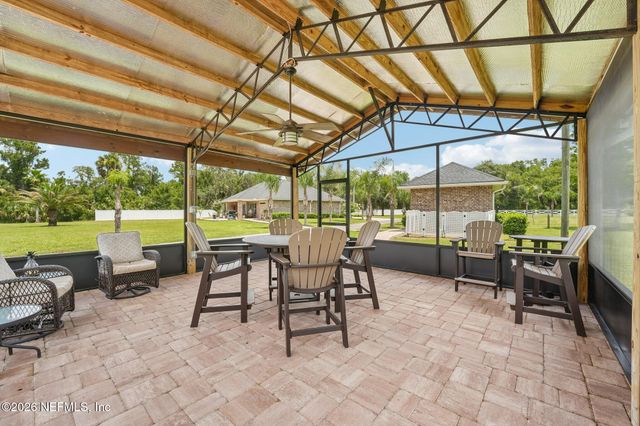 122 MACON Road, Palatka, FL 32177