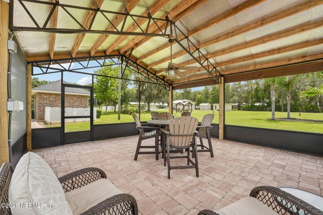 122 MACON Road, Palatka, FL 32177