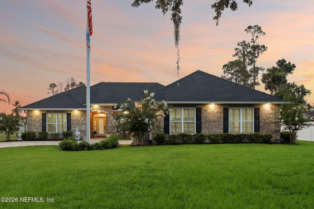 122 MACON Road, Palatka, FL 32177