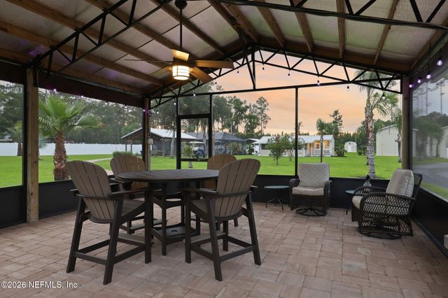 122 MACON Road, Palatka, FL 32177