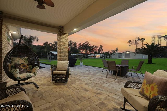 122 MACON Road, Palatka, FL 32177