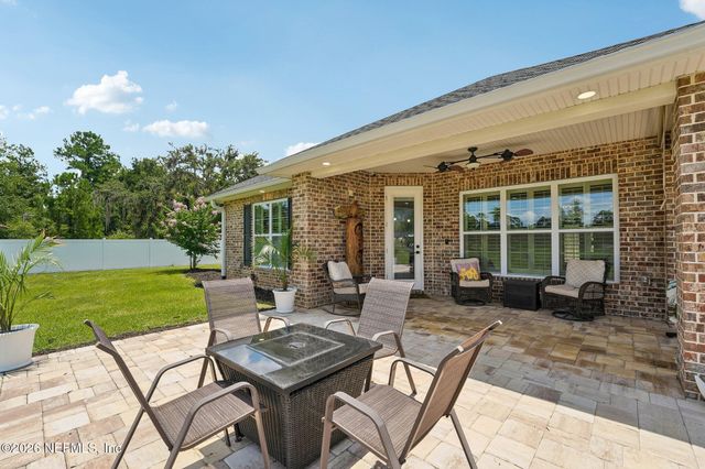 122 MACON Road, Palatka, FL 32177
