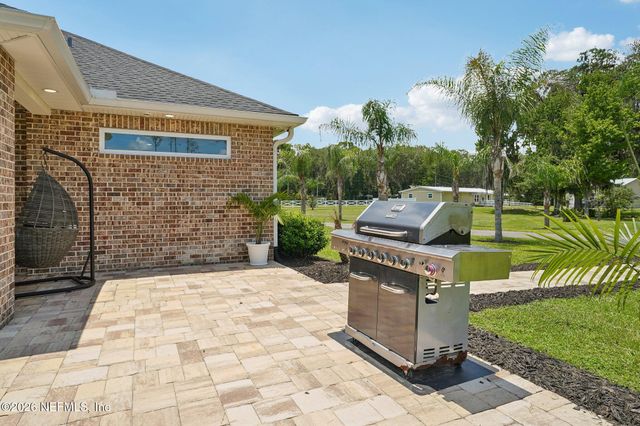 122 MACON Road, Palatka, FL 32177