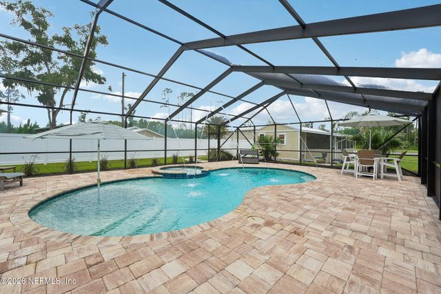 122 MACON Road, Palatka, FL 32177