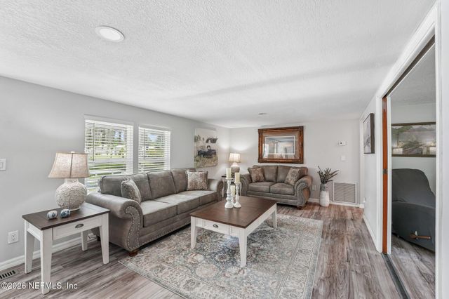122 MACON Road, Palatka, FL 32177