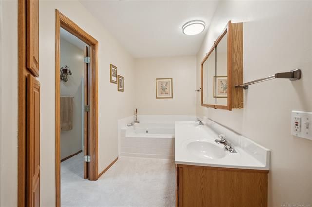 1424 Timber Lane, Mcalester, OK 74501