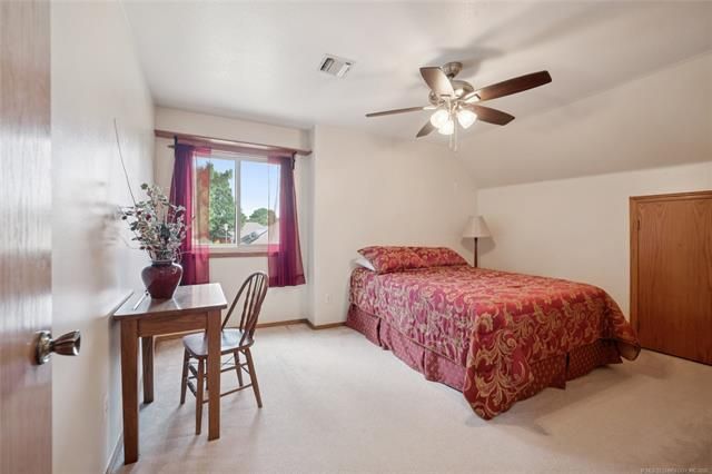 1424 Timber Lane, Mcalester, OK 74501