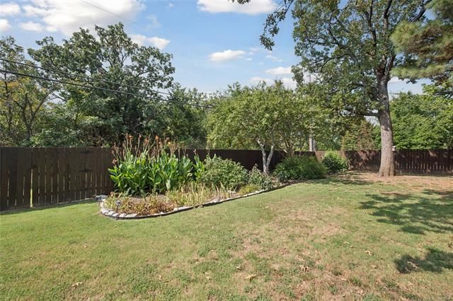 1424 Timber Lane, Mcalester, OK 74501