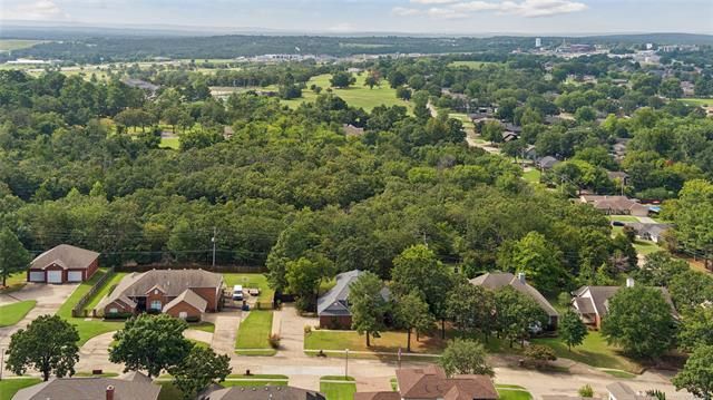 1424 Timber Lane, Mcalester, OK 74501
