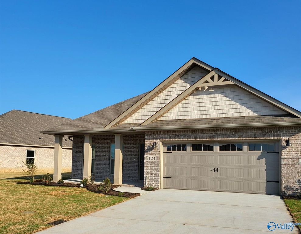 124 Keller Drive, Hazel Green, AL 35750