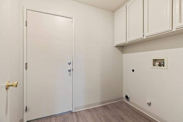 2412 Silverado Ct, Stockton, CA 95206
