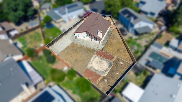 2412 Silverado Ct, Stockton, CA 95206