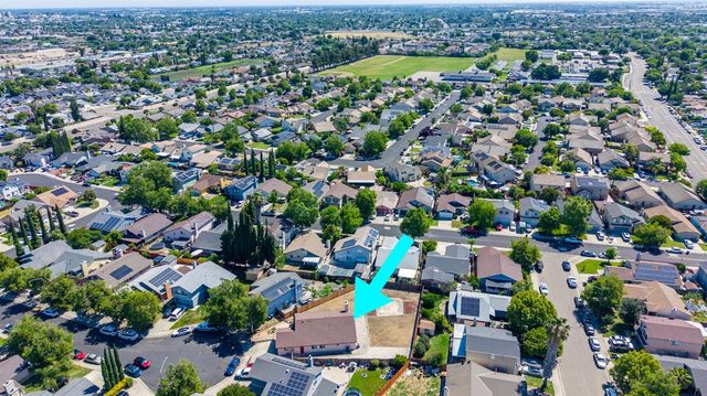 2412 Silverado Ct, Stockton, CA 95206