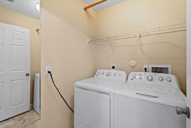 4576 Thornwood Circle, Palm Beach Gardens, FL 33418