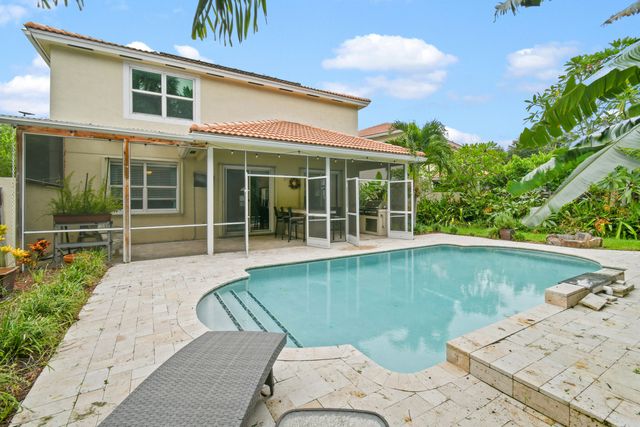 4576 Thornwood Circle, Palm Beach Gardens, FL 33418