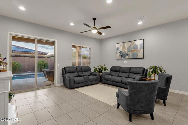 7444 W SPUR Drive, Peoria, AZ 85383