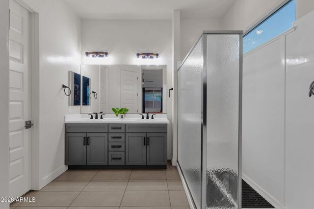 7444 W SPUR Drive, Peoria, AZ 85383