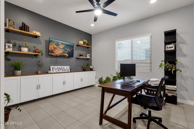7444 W SPUR Drive, Peoria, AZ 85383