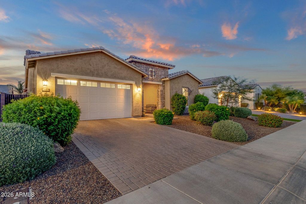 7444 W SPUR Drive, Peoria, AZ 85383 — photo 4