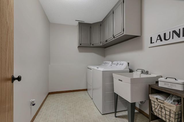 1420 10th Avenue N, Sartell, MN 56377