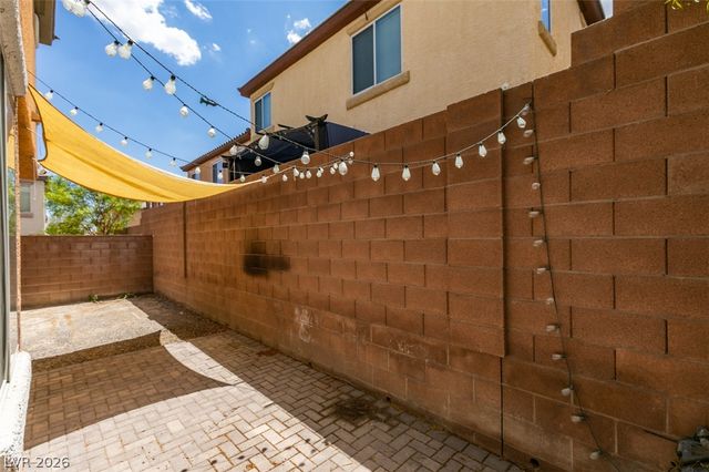 9341 Colorful Rainbow Avenue, Las Vegas, NV 89166
