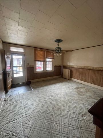 1415 Madison Avenue, Toronto, OH 43964