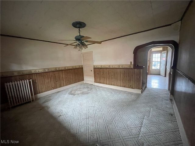 1415 Madison Avenue, Toronto, OH 43964