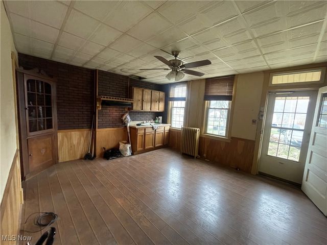 1415 Madison Avenue, Toronto, OH 43964